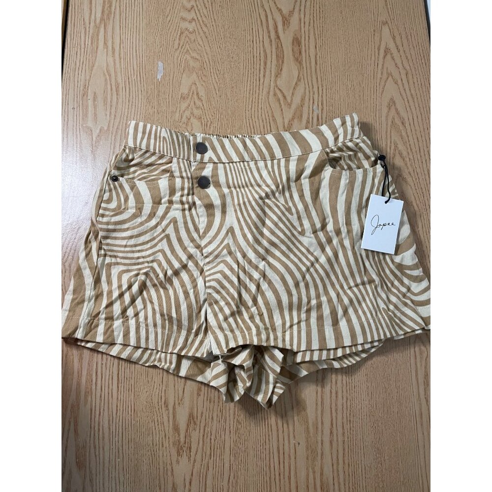 New Women’s Japna Animal Print Shorts Cotton Tan Khaki Beige size Medium